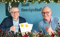 Bild vergr&ouml;&szlig;ern: HENNgeh&ouml;rt! Jahresr&uuml;cklausch 2025 mit Gewinnspiel
