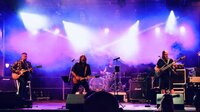 Bild vergr&ouml;&szlig;ern: Halb9_Rockband