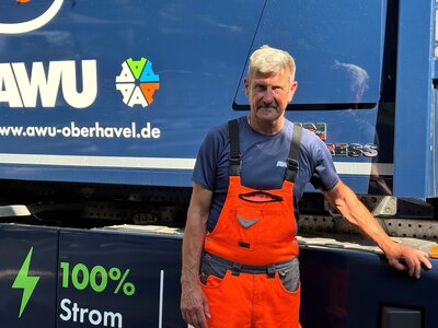 Bild vergr&ouml;&szlig;ern: 25062026 - AWU-Fahrer Mathias Fenske Interviewgast - Foto Andrea Linne