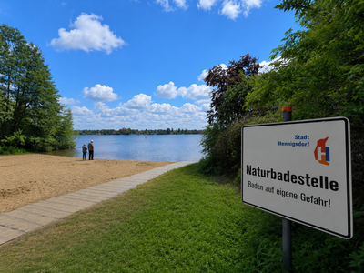 Bild vergr&ouml;&szlig;ern: Naturbadestelle OT Nieder Neuendorf mit Schild_2026 .jpg