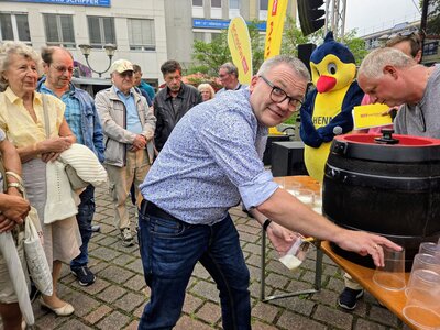 Bild vergr&ouml;&szlig;ern: Festmeile 2026 _ BM Anzapfen Freibier
